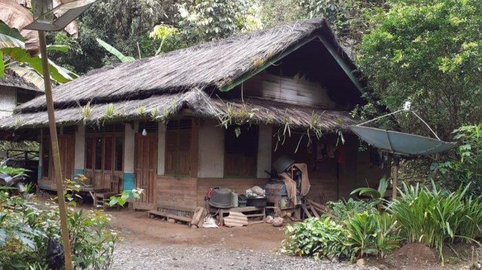 Explore Wisata Budaya di Kampung Kuta Ciamis: Tanpa Listrik, Tetap Harmonis