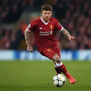 Alberto Moreno: Full-Back Gesit yang Penuh Warna